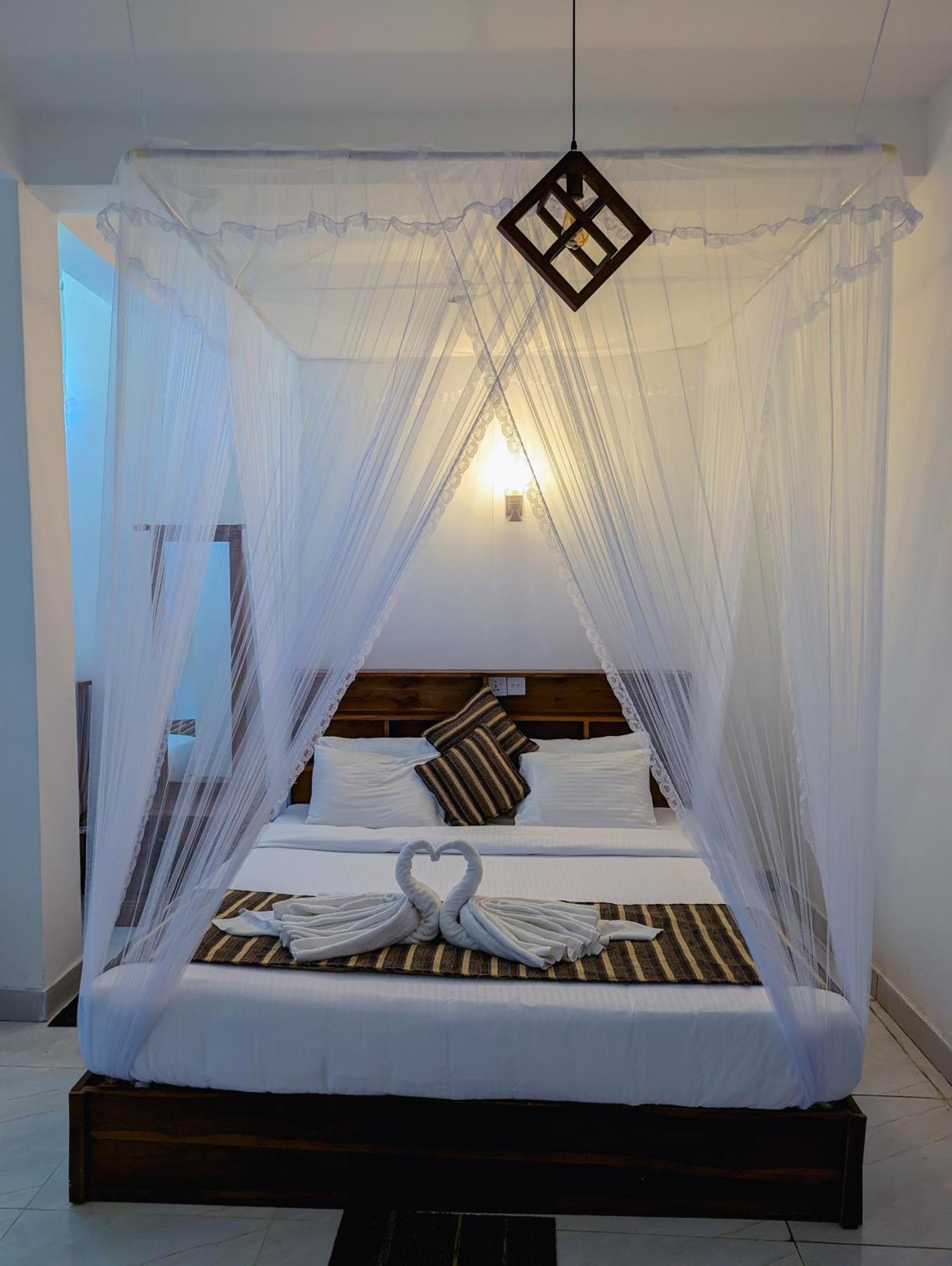 Kai Kazee Ella Hotel Kültér fotó